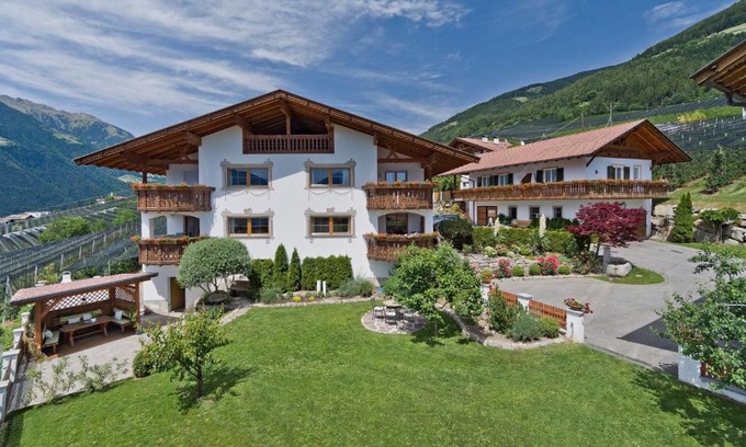 Schenna Apartment | Perlhof: Pet and Child-Friendly Getaway with Top Ratings