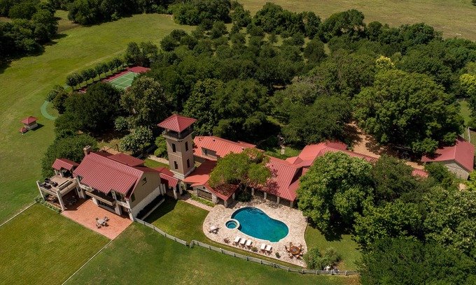Brenham House | Discover PermaVista Ranch & Resort: 10/10 Rated Getaway