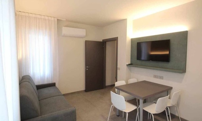 Arma di Taggia Apartment | Persea: Comfort Steps from the Beach, Pet-Friendly Stay