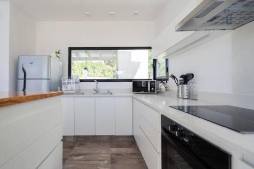 Pinamar House | Perseo 1422: Guest Rated 9.8 with Pool & Family-Friendly Amenities