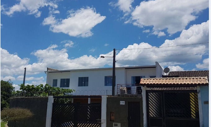 Jardim Imperador House | Relaxing Retreat in Peruíbe with Private Pool & Breakfast