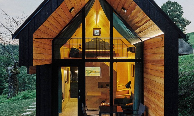 Olimje Cottage | Perunika, modern cottage on Tri Vile estate with an amazing view