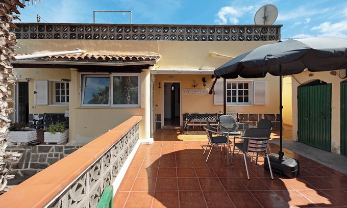 Buenavista del Norte House | Pet-Friendly Casa El Cardon B2 with Ocean & Mountain Views