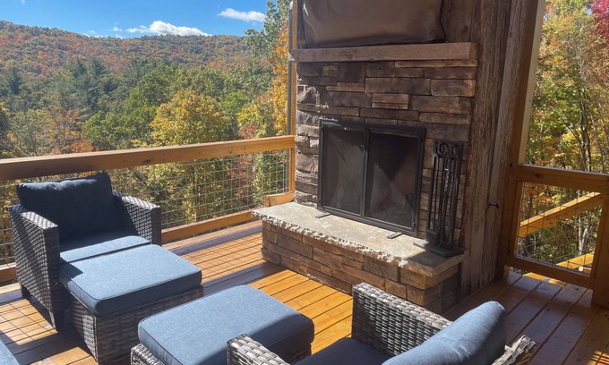 Glenville House | Pet-Friendly Mountain Retreat with Hot Tub & Game Room