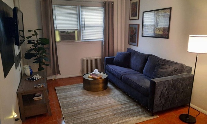 West New York Apartment | Pet-Friendly Getaway Just Minutes from NYC!