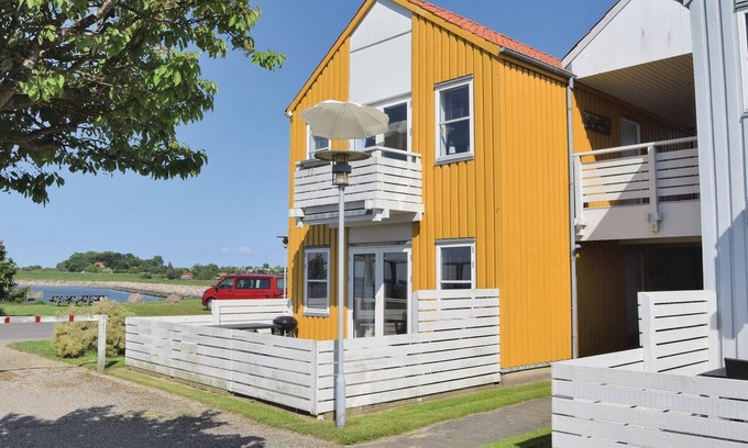 Rudkobing Apartment | Relaxing 2 Bedroom Retreat with Oceanfront Views in Rudkøbing