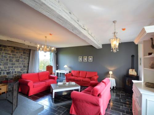 Gerin House | Inviting Bungalow in Gerin with Terrace and Pet-Friendly Perks