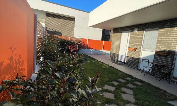 Queanbeyan East House | Central 2 Bed, 2 Bath Home with Private Pool & Ocean View
