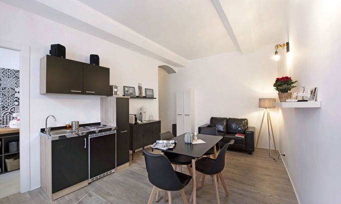 Pre Apartment | Pet-Friendly Vacànsa House with Ocean View & Wi-Fi