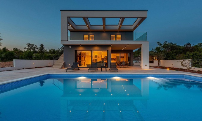 Skrbcici House | Discover Villa Quadra: Relaxation Awaits on Krk Island