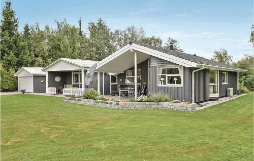 Bøtø By House | Pet-Friendly Retreat in Vggerlse with Inviting Sauna