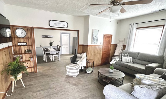 Alcoa House | Pet-Friendly Oasis with Ocean View and Hot Tub Retreat