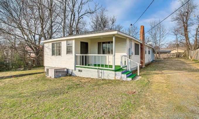 Downtown Little Rock House | Pet-Friendly Little Rock Home on Spacious Lot