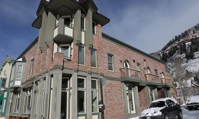 Telluride Condo | Exquisite Pet-Friendly Condo on Main Street - Rated 9.8/10