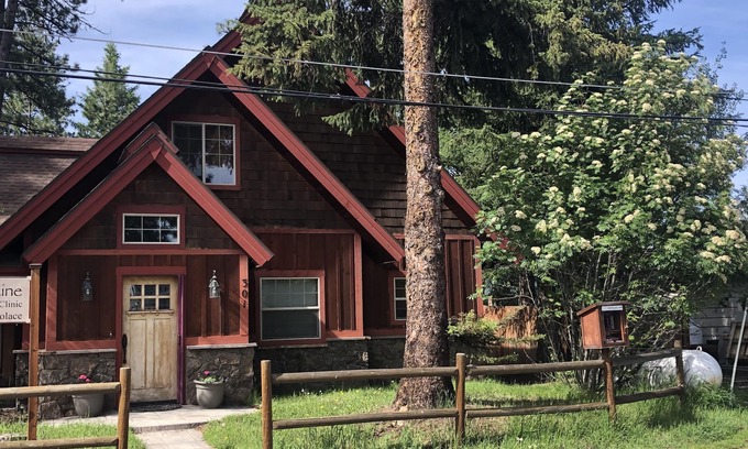 McCall House | Pet-Friendly Retreat with Lake Access and Ocean Views