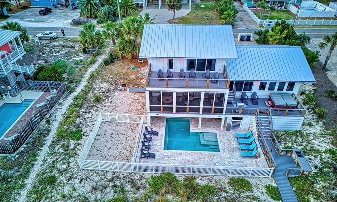 St. George Island House | Beachfront Retreat with Private Pool & Hot Tub Awaits!