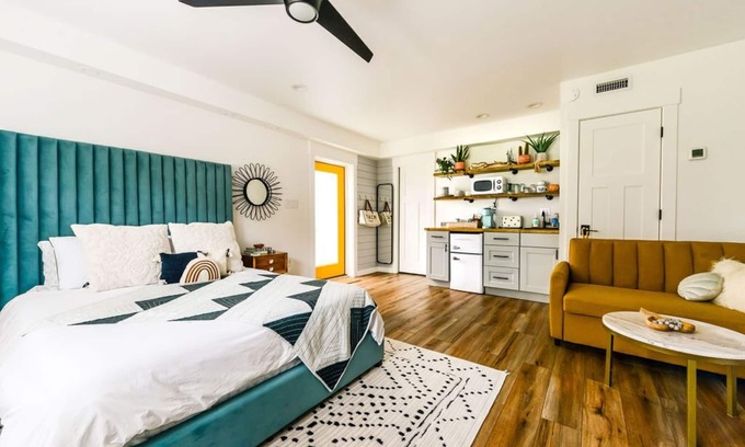 Kill Devil Hills Apartment | Pet Friendly Studio with Ocean View and Spa Amenities