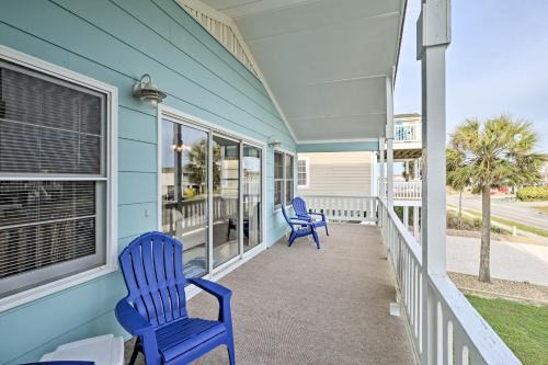 Holden Beach House | Pet-Friendly Beach House Steps from the Oceanfront