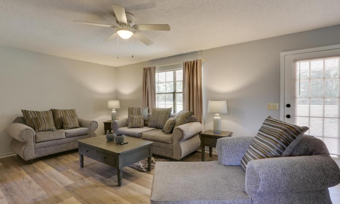 Slocomb House | Pet-Friendly Slocomb Vacation Retreat with Inviting Sunroom