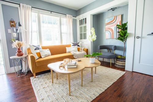 Willmore Apartment | Historic Apartment Near Beach & Downtown with Free Parking