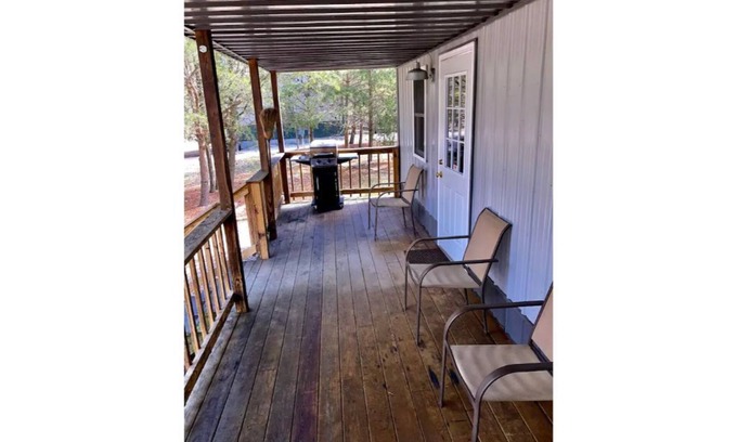 Westphalia Cabin | Pet-Friendly Teal Cabin at Goose Pond – Perfect for Families