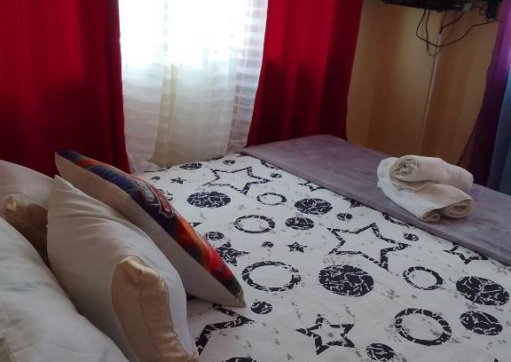 Taytay Apartment | Pet-Friendly Stay Along Ortigas Ext for Families and Pets
