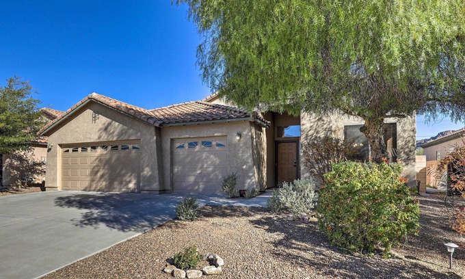 Tucson Mountain Sanctuary House | Pet-Friendly Tucson Retreat with Patio & Scenic Views