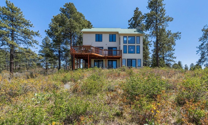 Durango House | Pet Friendly Family Retreat with Miles of Scenic Views