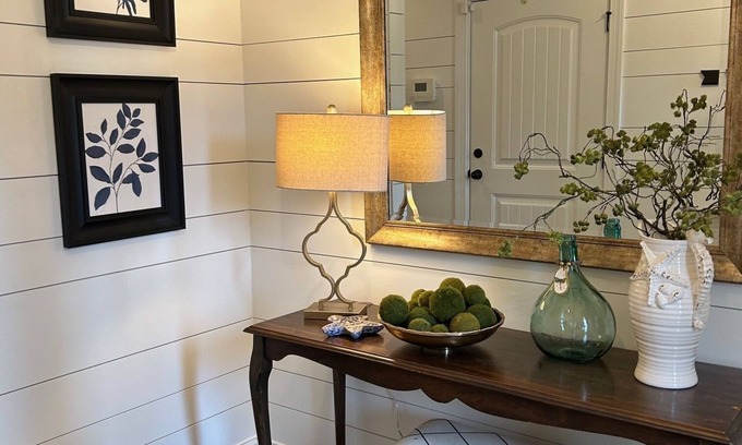 Epworth Acres House | Pet-Friendly Retreat with Community Pool & Ocean Views
