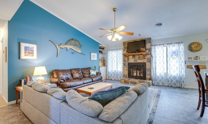 Silver Lake House | Pet-Friendly Wilmington Home with Oceanfront Views