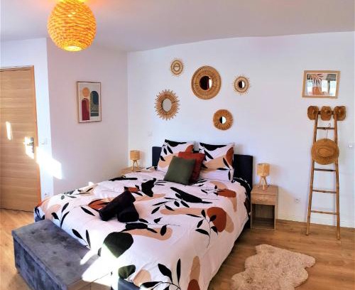 Migennes Apartment | Bright Petit Cocon with Child-Friendly Amenities