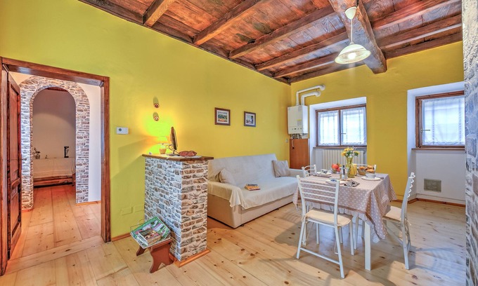 Brovello Apartment | Charming Petit Coeur in Brovello Carpugnino, Italy