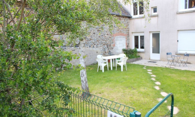 Saint-Pair-sur-Mer Apartment | Petit Ecutot, Granvillais garden #1