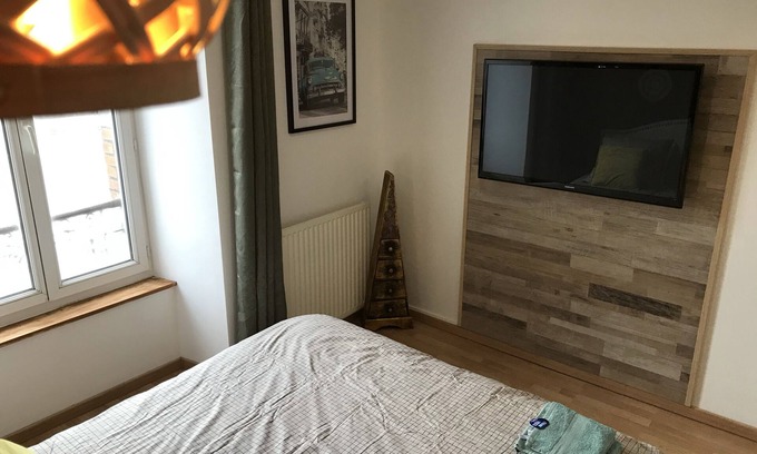 Laroquebrou Apartment | Charming Petit Hôtel Rural au Bord de la Cère for Families