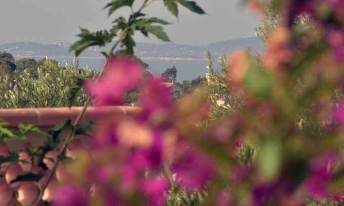 La Londe-les-Maures Other | Relax at Petit Mas au Paradis with Pool & Family Amenities
