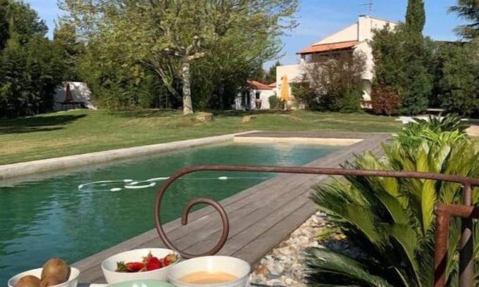 Aimargues Other | Serene Petit Mas: Relaxing Stay with Pool and Spa