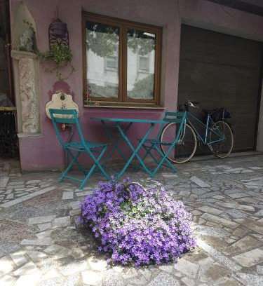 Cronenbourg Est Apartment | Family-Friendly Stay at Petit Paradis Croneuva - 9/10 Rating