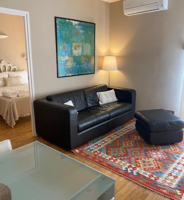 Eixample Apartment | Exceptional Stay at Petit Rosselló - Guest Rated 9.8/10