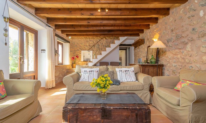 Sa Cabaneta House | Discover PETIT SON FIOL: Spa Retreat in Alaró, Rated 9.2