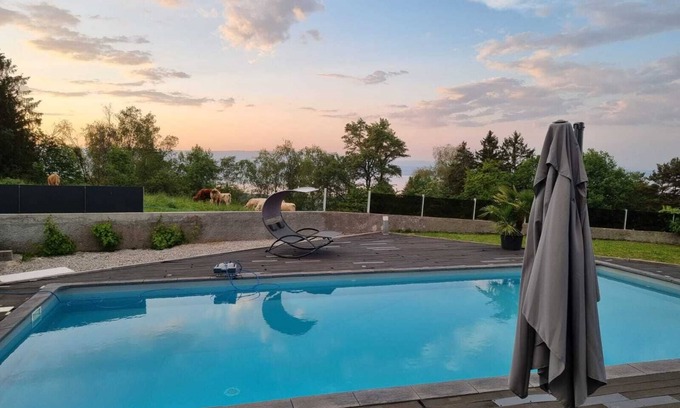 Sciez House | Petite Habitation: Breathtaking Views of Lake and Mountains