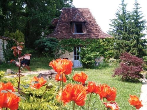 Plazac House | Family-Friendly Retreat at Petite Maison en Périgord Noir