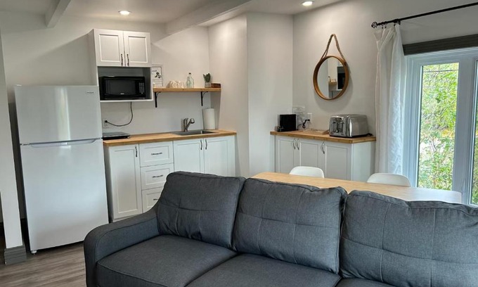 Cap-a-l'Aigle Apartment | Guest Rated 10/10 at Petite Plaisance Appartements