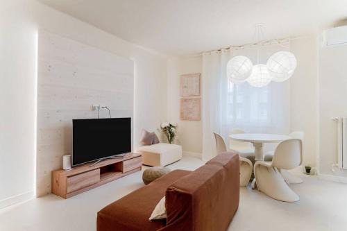 Brescia Antica Apartment | Pet-Friendly Petite Suite Vittoria in Brescia City
