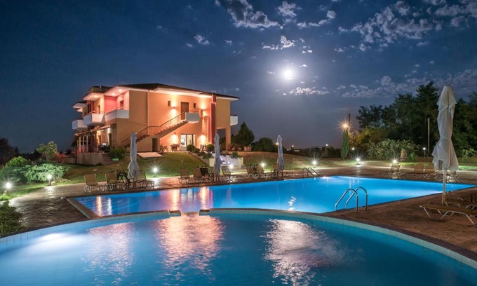 Avdira Hotel | Experience Oceanfront Bliss at Petrinos Lofos, Rated 8.8