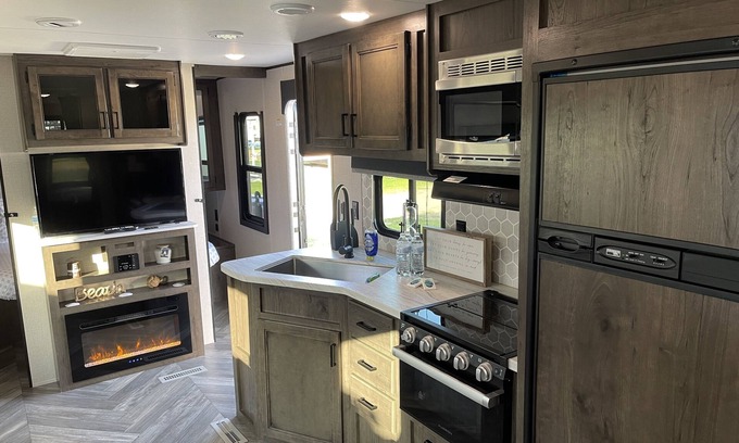 Surfside Beach House | Pet-Friendly Haven Steps from the Beach - Rated 9/10!