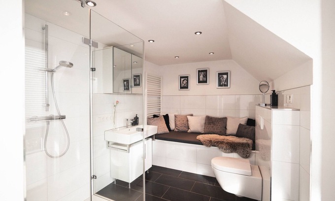 Neustadt-Haardt Apartment | Experience Pfälzer Herzel: Spa, Breakfast & Hot Tub Awaits!