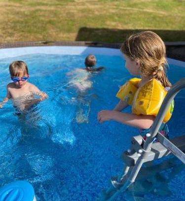 Rieschweiler-Muhlbach Apartment | Experience Pfälzer LebensArt: Oceanfront Bliss Awaits