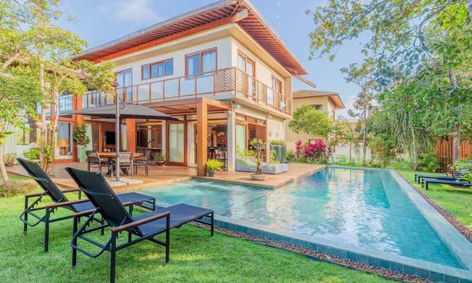 Itacimirim House | High-Standard House with 5 Suites & Pool at Praia do Forte
