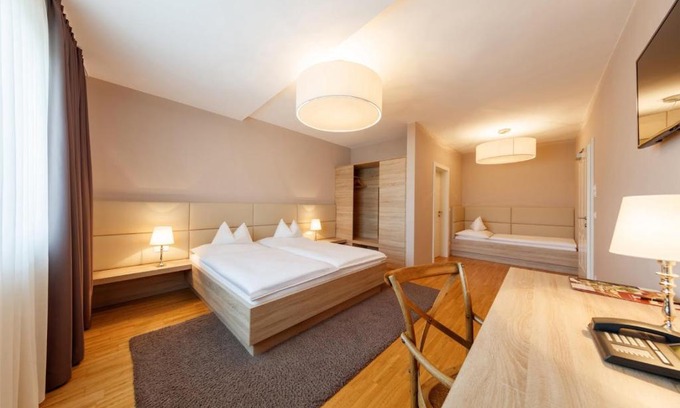Feldbach Hotel | Discover Pfeiler's Bürgerstüberl - 4 Star Family-Friendly Hotel