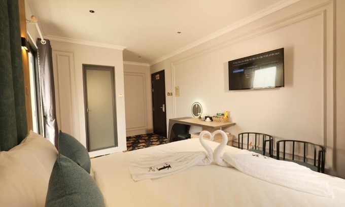 Vinh Long Apartment | Family-Friendly Phước Hưng 3 Hotel - Rated 8/10 by Guests